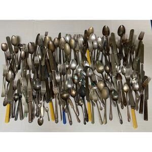 Vintage 149 Pcs Mixed Silverplate Craft Lot Old Patterns Silverware Flatware 9B